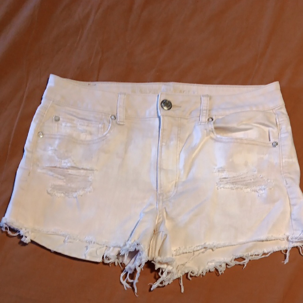 AE LITE-PINK WASH SHORTS SIZE 12